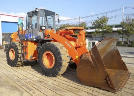 Фронтальный погрузчик Hitachi LX130 - 2005