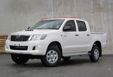 Грузовой-бортовой TOYOTA HILUX 2013 - 2ед.